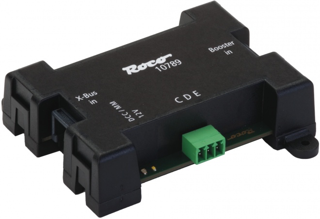 Z21-Booster Adapter<br /><a href='images/pictures/Roco/Roco-10789.jpg' target='_blank'>Full size image</a>
